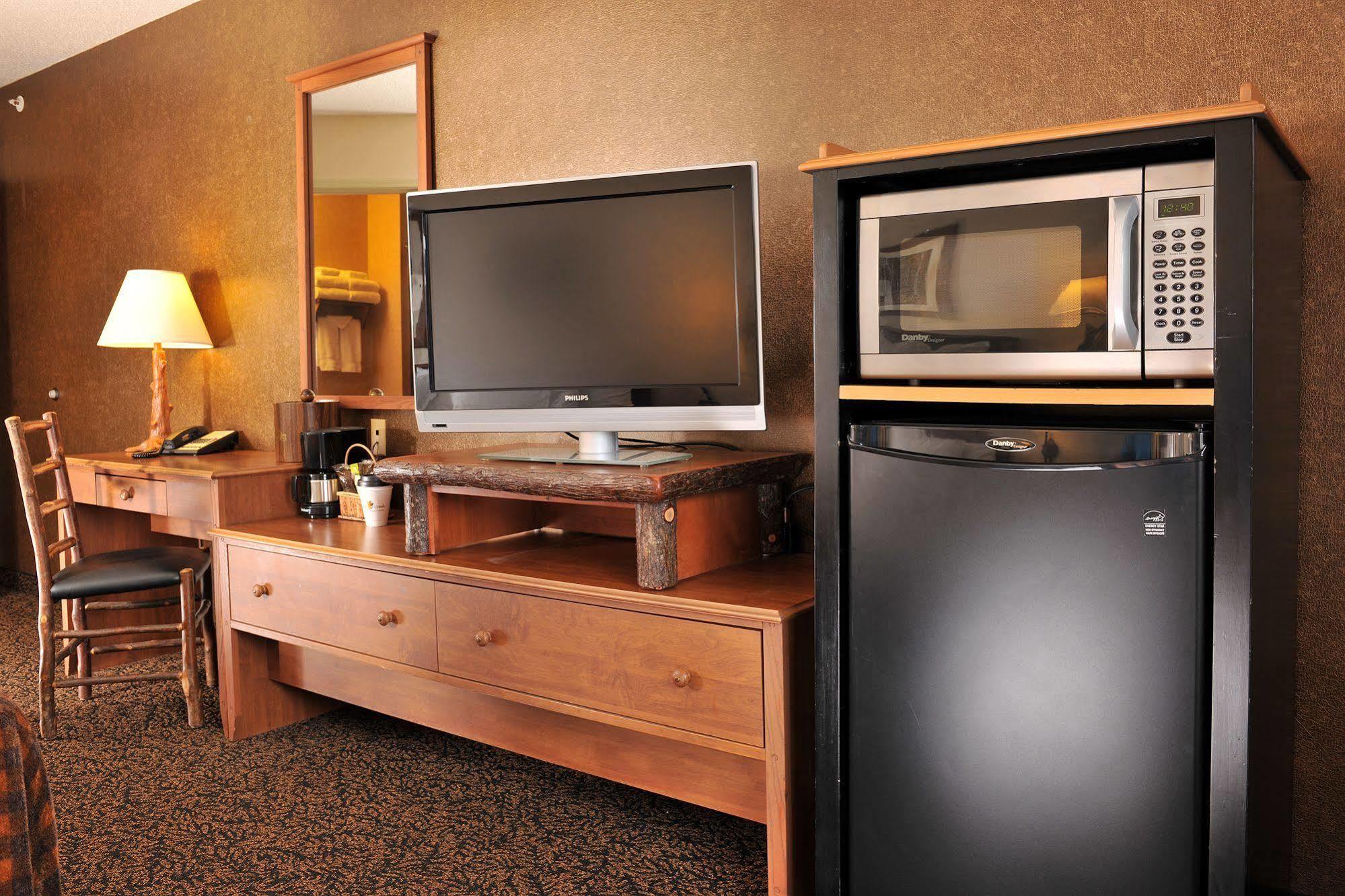 Cedar Creek Hotel Wausau - Rothschild Dış mekan fotoğraf