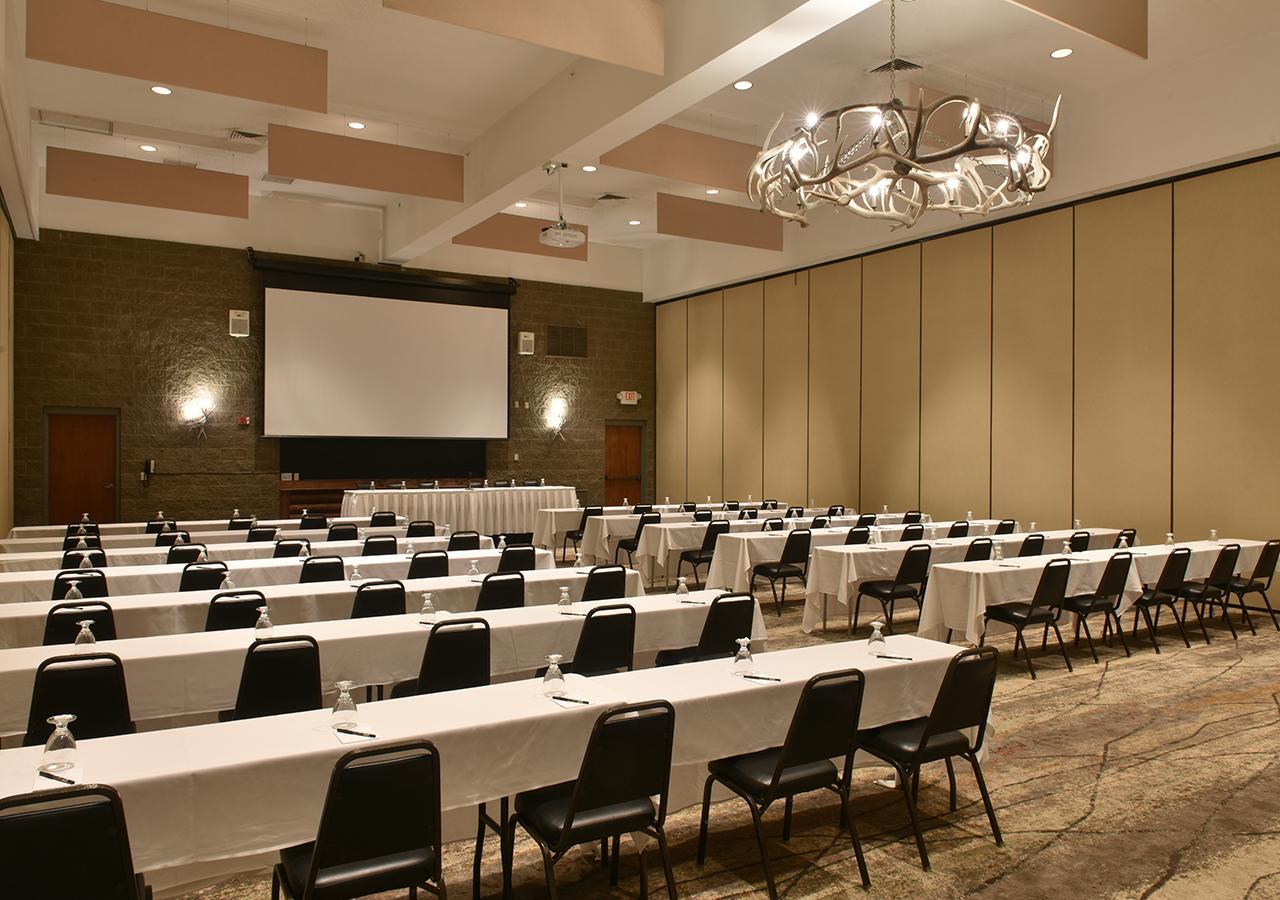 Cedar Creek Hotel Wausau - Rothschild Dış mekan fotoğraf