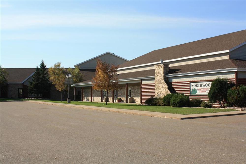 Cedar Creek Hotel Wausau - Rothschild Konforlar fotoğraf